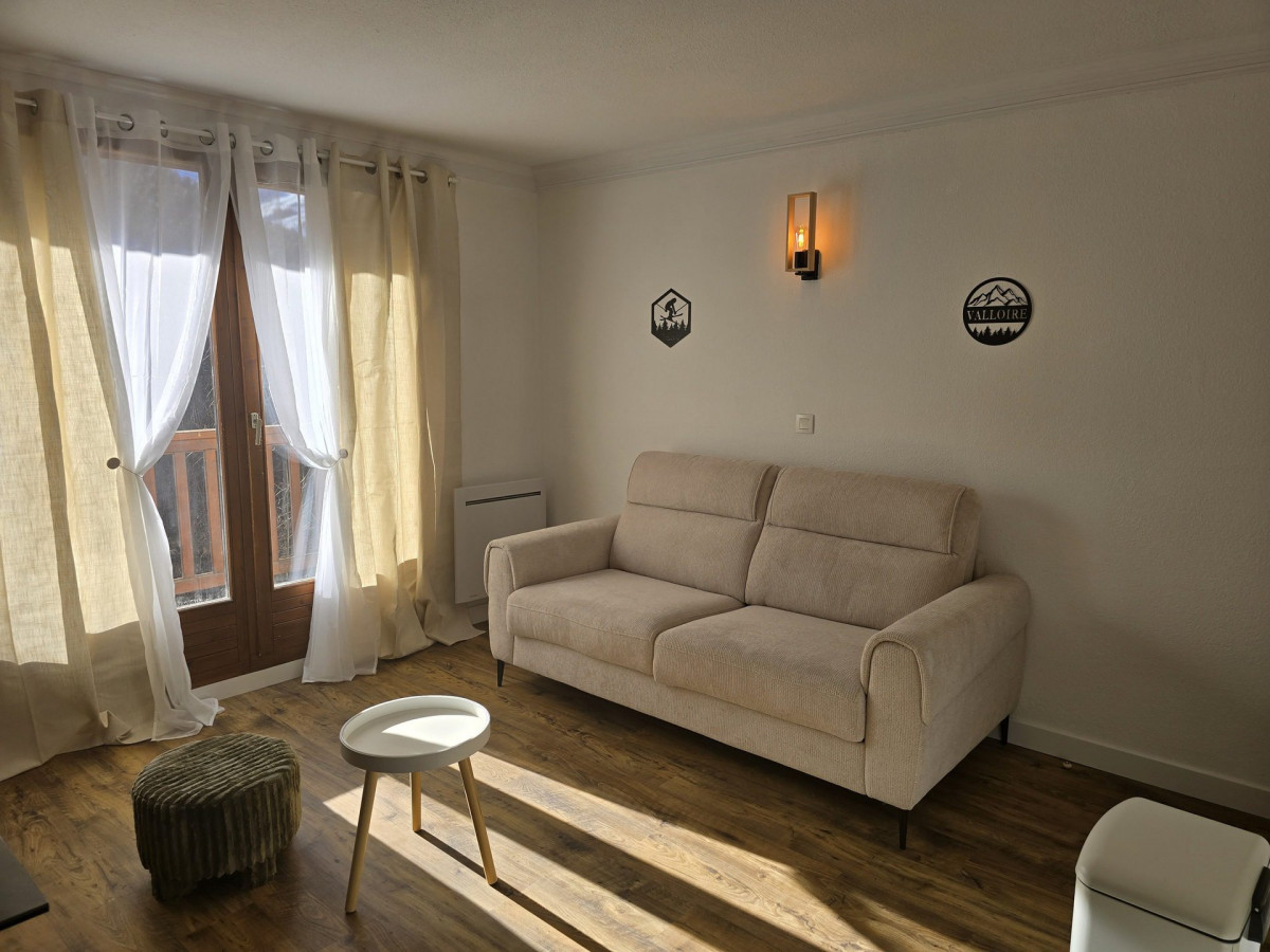 SALON - APPARTEMENT DAPHNEE 41 - VALLOIRE LES CHARBONNIERES - VALLOIRE RESERVATIONS