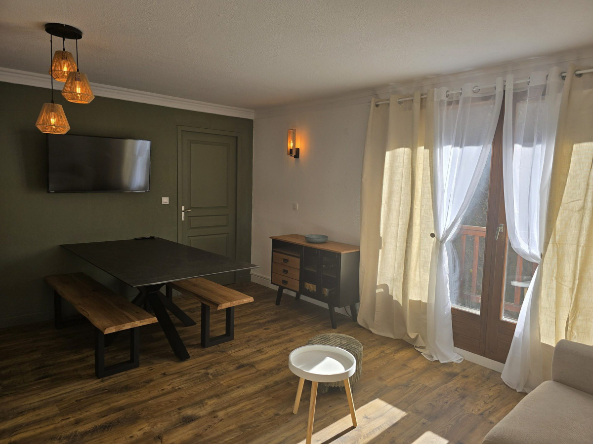 COIN REPAS - APPARTEMENT DAPHNEE 41 - VALLOIRE LES CHARBONNIERES
