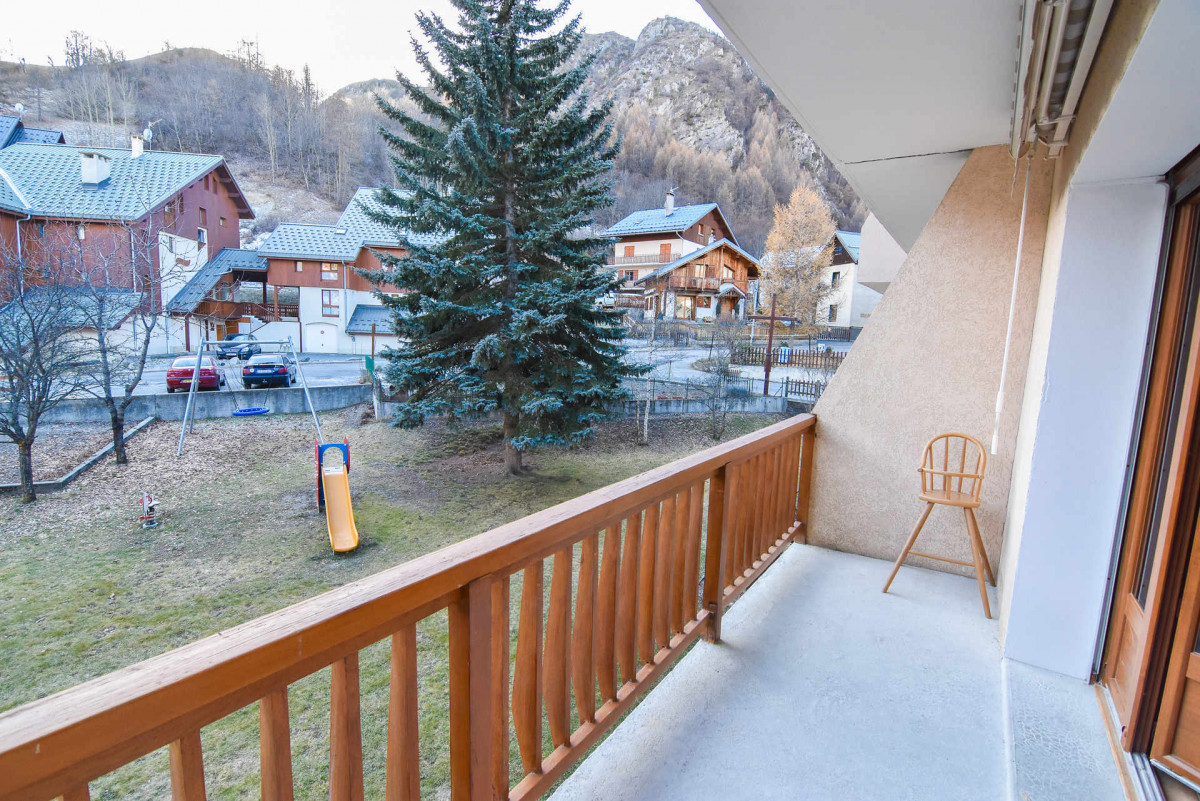 BALCON - APPARTEMENT LES CHARDONNETS 5 - VALLOIRE CENTRE BALCON - APPARTEMENT LES CHARDONNETS 5 - VALLOIRE CENTRE