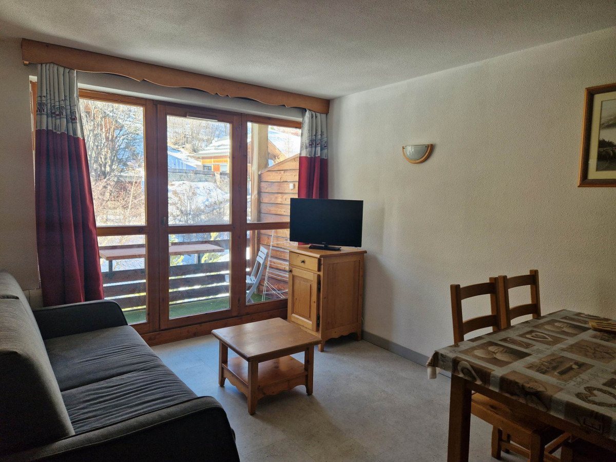SALON - APPARTEMENT F24 CHALETS DU GALIBIER 1 - VALLOIRE MOULIN BENJAMIN - VALLOIRE RESERVATIONS SALON - APPARTEMENT F24 CHALETS DU GALIBIER 1 - VALLOIRE MOULIN BENJAMIN - VALLOIRE RESERVATIONS