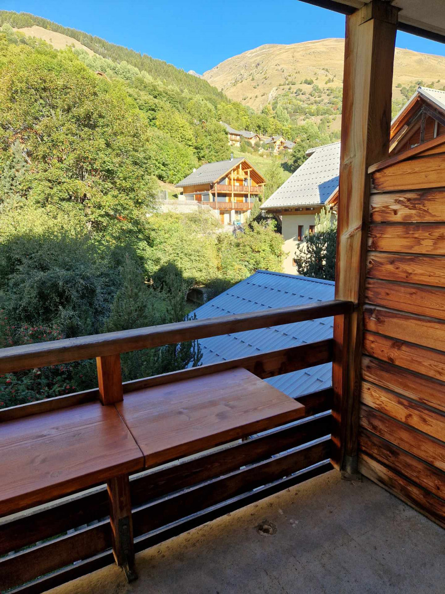 BALCON - APPARTEMENT F24 CHALETS DU GALIBIER 1 - VALLOIRE MOULIN BENJAMIN BALCON - APPARTEMENT F24 CHALETS DU GALIBIER 1 - VALLOIRE MOULIN BENJAMIN