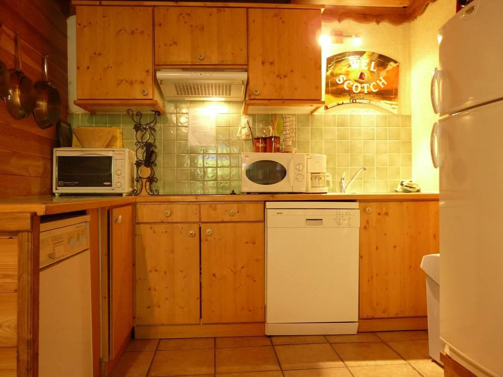 _lv_images__lot_0090070684_04_37339060