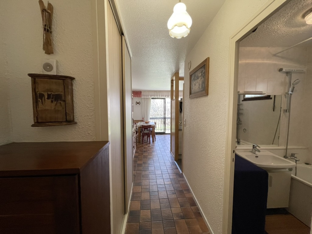 ENTREE - APPARTEMENT CREY DU QUART 60 - VALLOIRE CENTRE ENTREE - APPARTEMENT CREY DU QUART 60 - VALLOIRE CENTRE