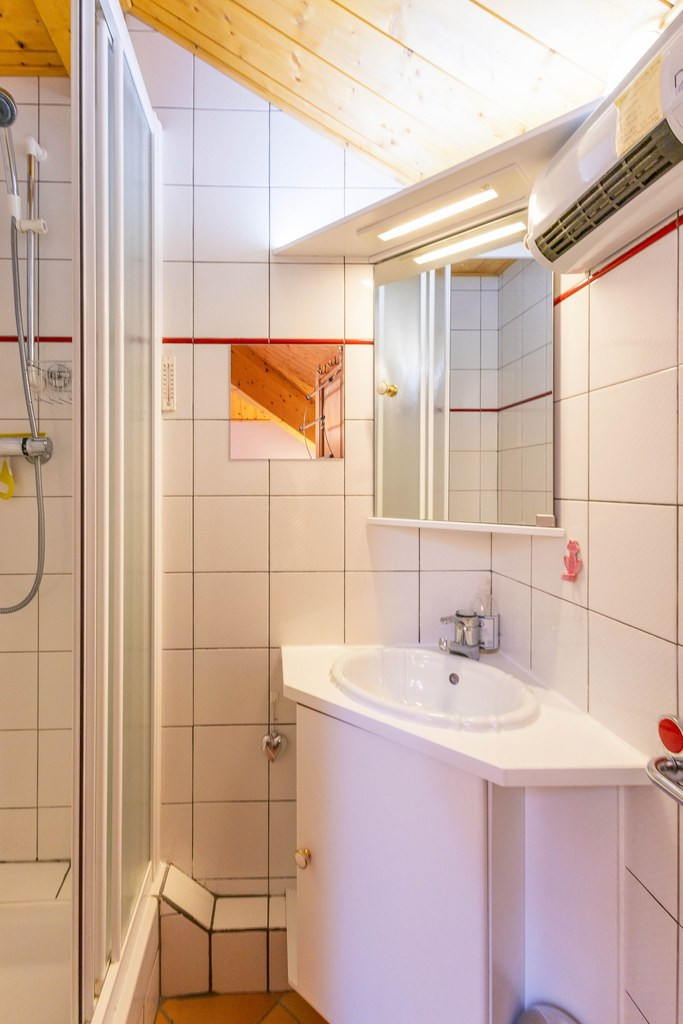 SALLE D'EAU 2 - APPARTEMENT ADRET 15 - VALLOIRE LES VERNEYS