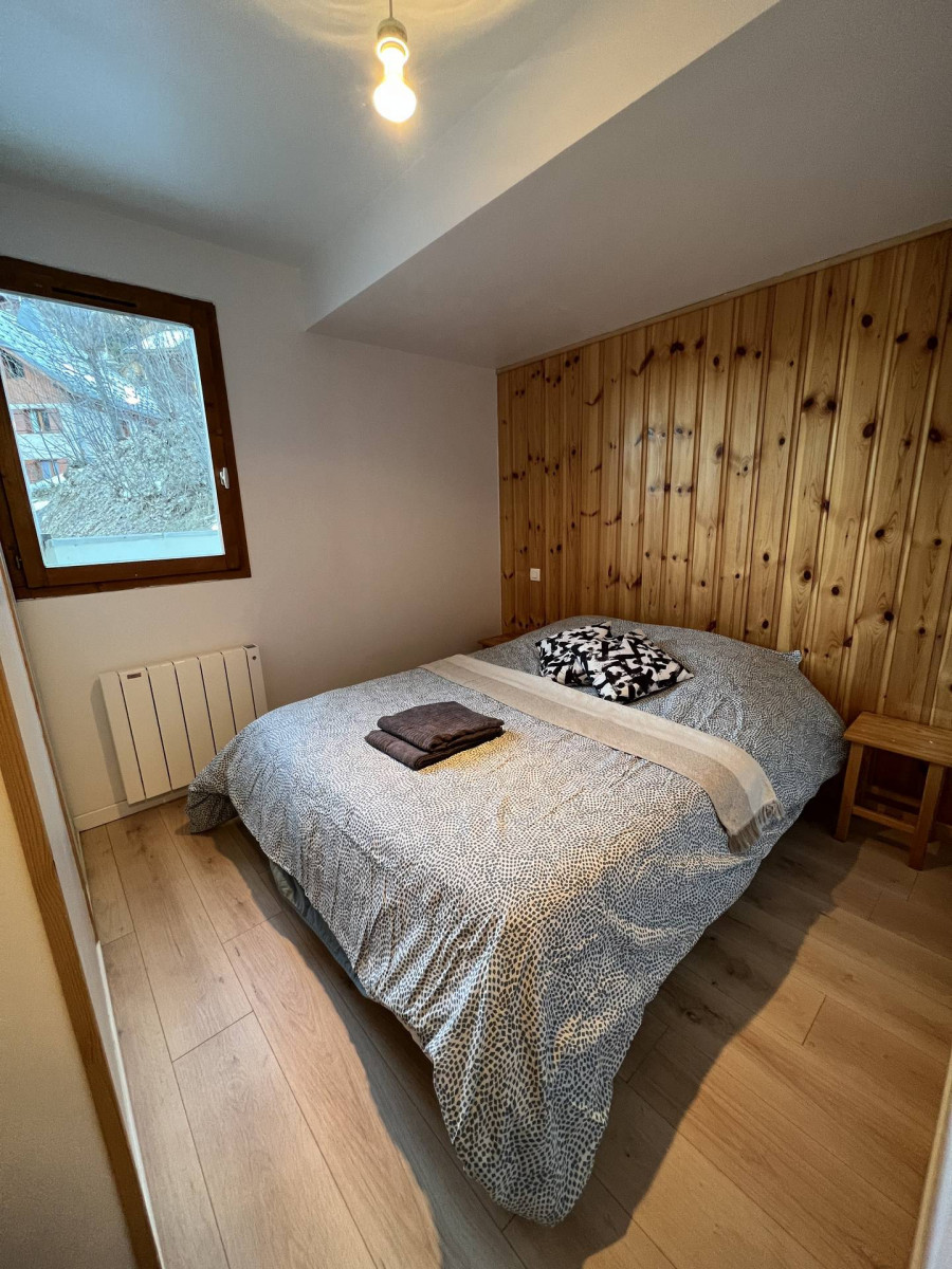 CHAMBRE -  APPARTEMENT ARVETTE N°4 - LE PONTET 