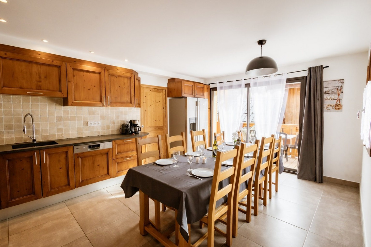 CUISINE  - CHALET LOVA - MOULIN BENJAMIN VALLOIRE