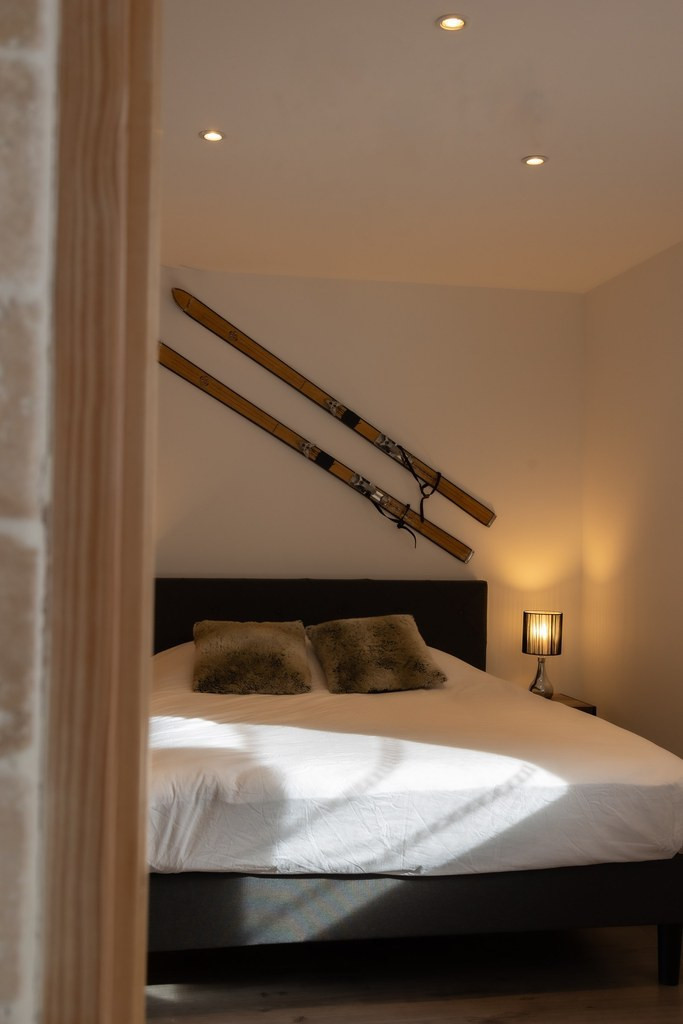 CHAMBRE - CHALET LOVA - MOULIN BENJAMIN VALLOIRE CHAMBRE - CHALET LOVA - MOULIN BENJAMIN VALLOIRE