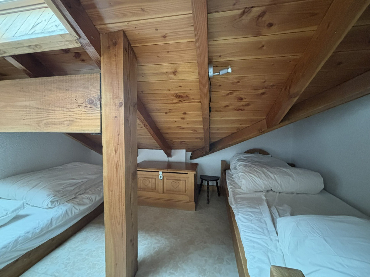CHAMBRE- APPARTEMENT ROCHES FLEURIES B6 - VALLOIRE CENTRE CHAMBRE- APPARTEMENT ROCHES FLEURIES B6 - VALLOIRE CENTRE