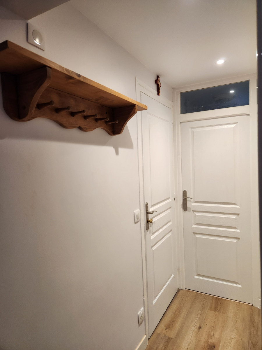 ENTREE - APPARTEMENT ARGENTIERE 2 - VALLOIRE LA BORGE ENTREE - APPARTEMENT ARGENTIERE 2 - VALLOIRE LA BORGE