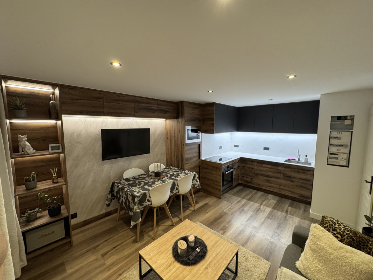 SEJOUR CUISINE - APPARTEMENT CHALETS GALIBIER 2 N° 313 - MOULIN BENJAMIN - VALLOIRE - VALLOIRE RESERVATIONS SEJOUR CUISINE - APPARTEMENT CHALETS GALIBIER 2 N° 313 - MOULIN BENJAMIN - VALLOIRE - VALLOIRE RESERVATIONS