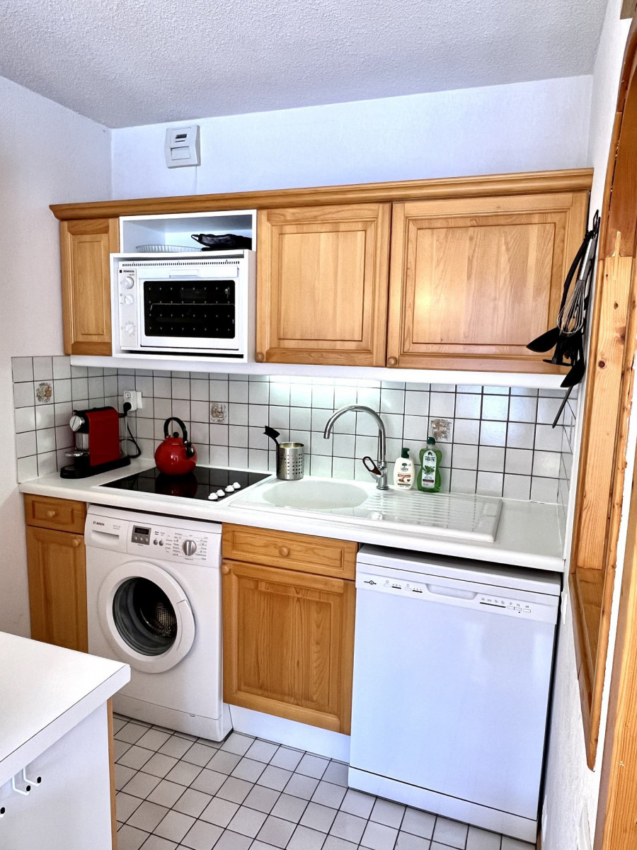 CUISINE - APPARTEMENT ARVETTE N°15 - LE PONTET - VALLOIRE RESERVATIONS  