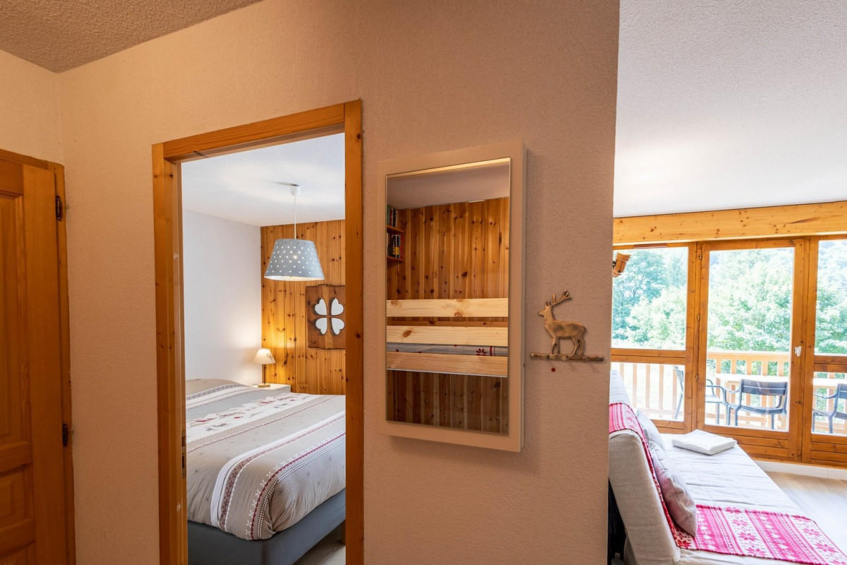 ENTREE - APPARTEMENT ARVETTE N°15 - LE PONTET