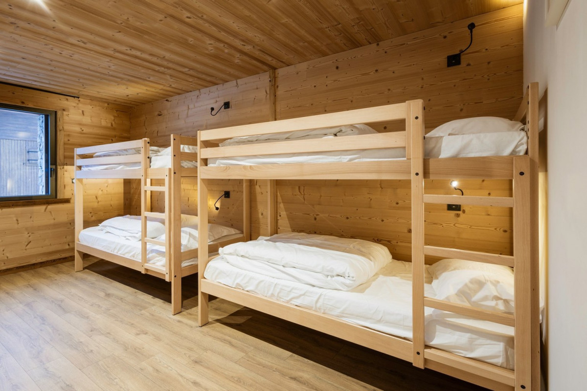 CHAMBRE- CHALET LE CERVIN - VALLOIRE LES VERNEYS- CHAMBRE- CHALET LE CERVIN - VALLOIRE LES VERNEYS-