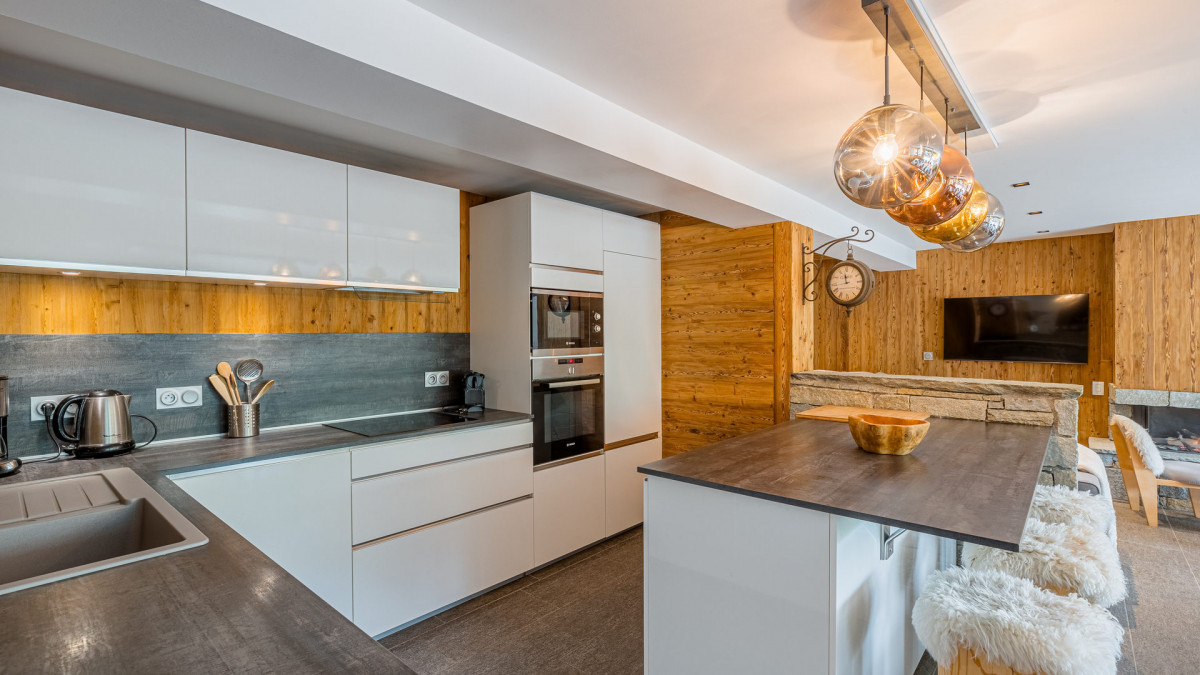 CUISINE - APPARTEMENT LE REFUGE - CLOS FONTAINE - VALLOIRE LE COL - VALLOIRE RESERVATIONS