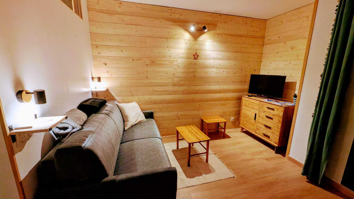 SALON - STUDIO VALLEE D'OR 13- VALLOIRE CENTRE-VALLOIRE RESERVATIONS 