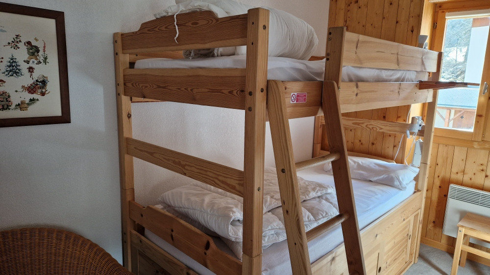 CHAMBRE 2 - CHALET DU REGAIN APPARTEMENT 06 - VALLOIRE CENTRE CHAMBRE 2 - CHALET DU REGAIN APPARTEMENT 06 - VALLOIRE CENTRE