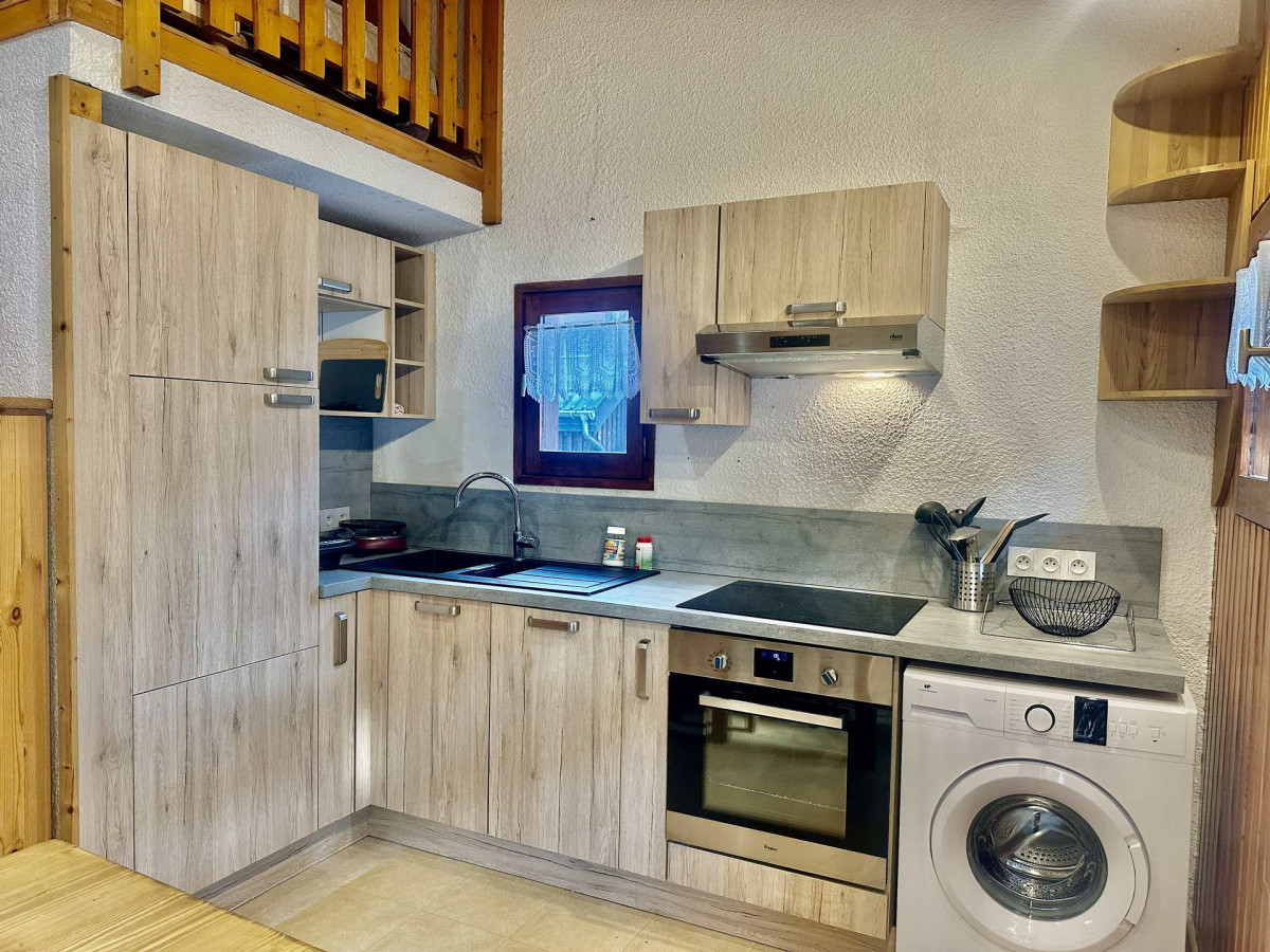 CUISINE - STUDIO BERGERS 110 - VALLOIRE CENTRE - LE CLOS DES ETOILES