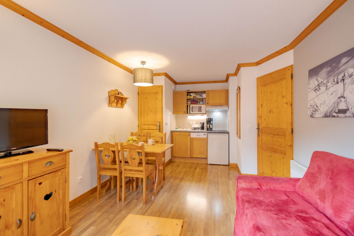 SALON - CHALETS DE LA VALLEE D'OR APPARTEMENT LYS 001 - LES CHARBONNIERES - VALLOIRE - VALLOIRE RESERVATIONS