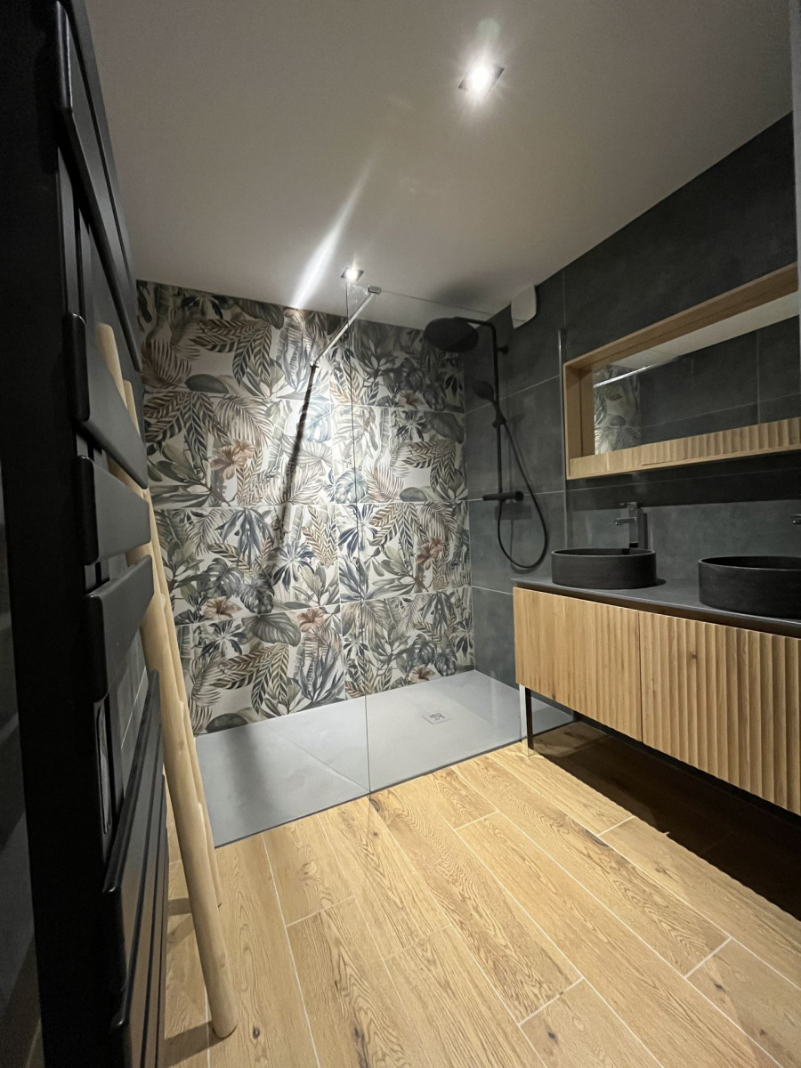 SALLE D'EAU NIV 0 - CHALET L'OREE - VALLOIRE LA RUAZ - VALLOIRE RESERVATIONS