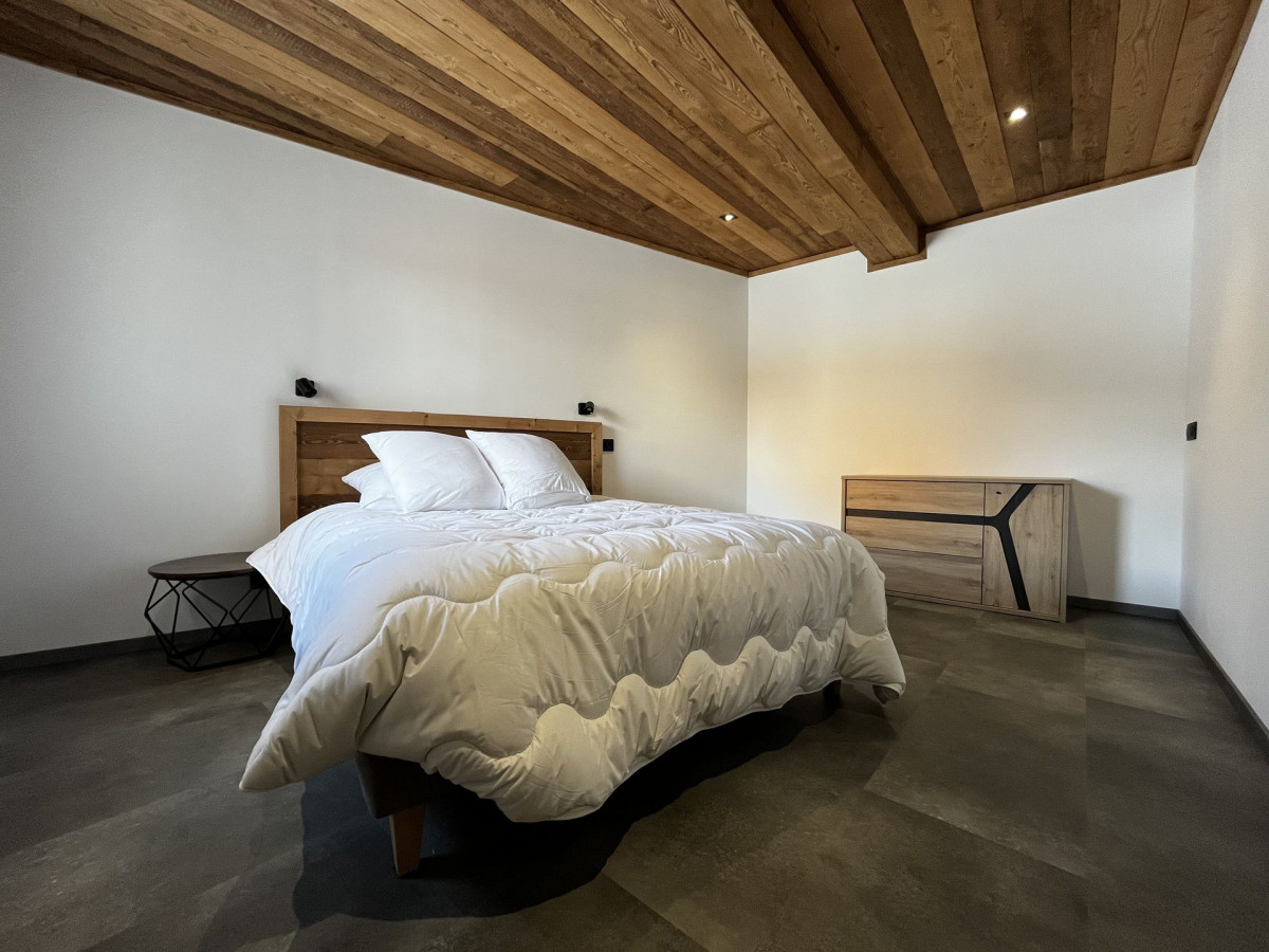 CHAMBRE 2 - CHALET L'OREE - VALLOIRE LA RUAZ - VALLOIRE RESERVATIONS CHAMBRE 2 - CHALET L'OREE - VALLOIRE LA RUAZ - VALLOIRE RESERVATIONS