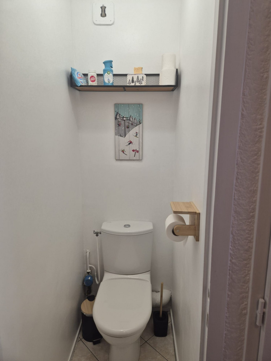 WC - STUDIO BETELGEUSE 66 - LE CLOS DES ETOILES VALLOIRE CENTRE WC - STUDIO BETELGEUSE 66 - LE CLOS DES ETOILES VALLOIRE CENTRE