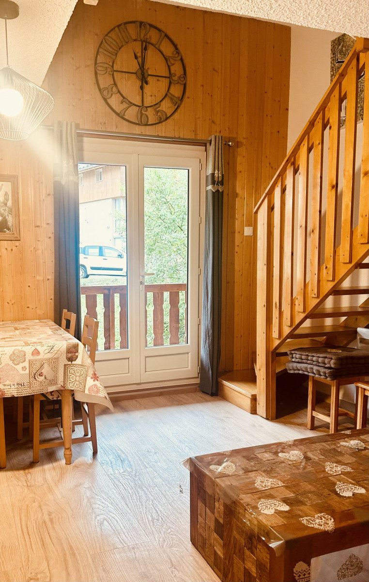 VUE SUR ENTREE - STUDIO CHOSEAUX 202 - VALLOIRE CENTRE