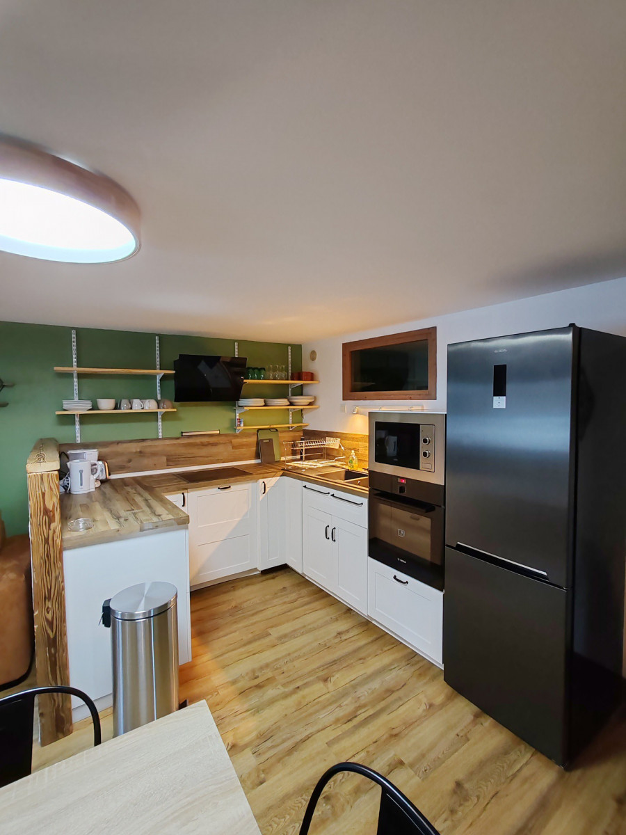 CUISINE - APPARTEMENT CHAMPS N°2 - VALLOIRE LA RUAZ CUISINE - APPARTEMENT CHAMPS N°2 - VALLOIRE LA RUAZ