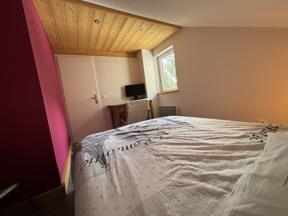 CHAMBRE 2 - APPARTEMENT EDEN VAL 11 - VALLOIRE CENTRE CHAMBRE 2 - APPARTEMENT EDEN VAL 11 - VALLOIRE CENTRE