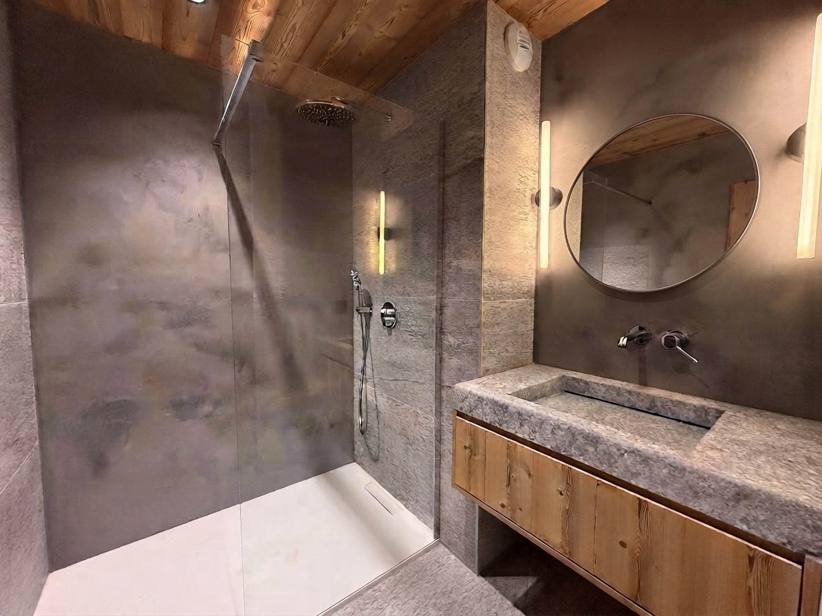 SALLE D'EAU - CHALET ALKIMIA - VALLOIRE LE CRET DU SERROZ SALLE D'EAU - CHALET ALKIMIA - VALLOIRE LE CRET DU SERROZ