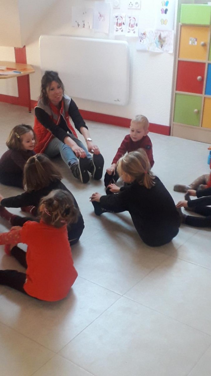 Mini-Club Garderie et Cours de ski  Les Marmottons ESF Valloire