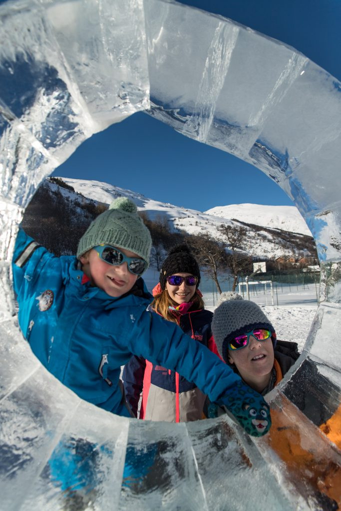 Printemps du ski Valloire - ski gratuit enfant promo  avril Valloire