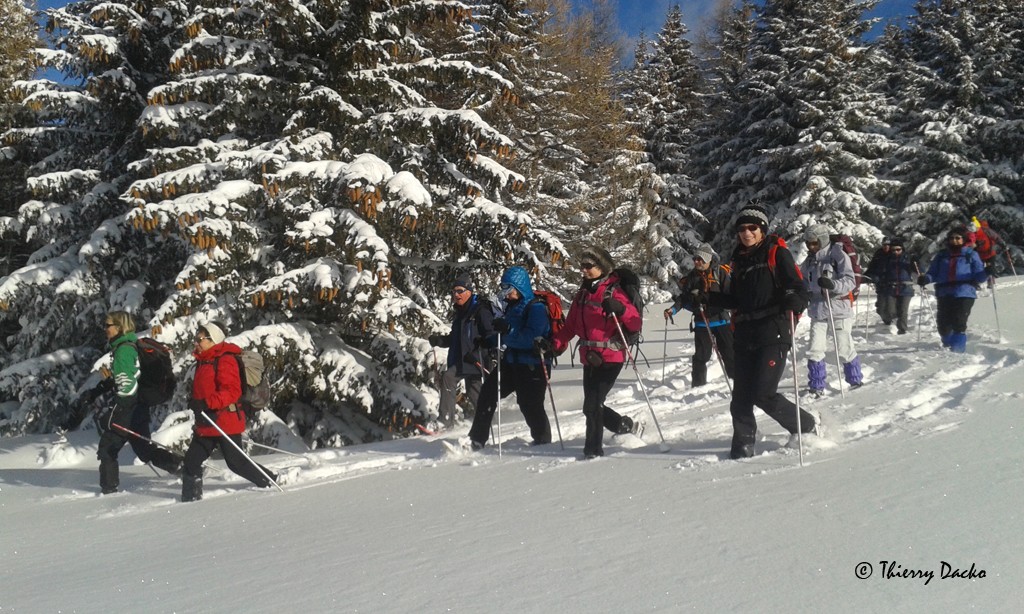 Snowshoeing valloire