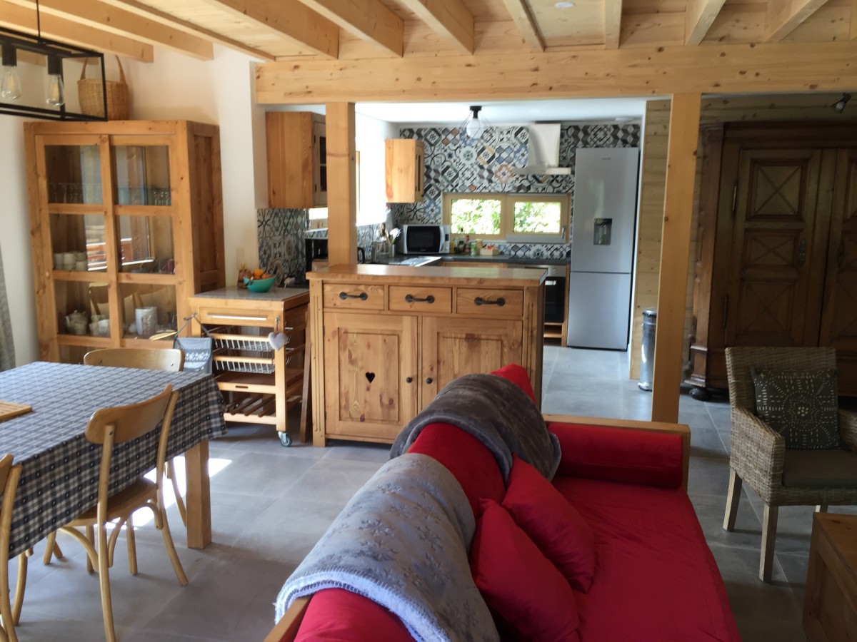 Kitchen & lounge area - Chalet Les Grands Ducs - Valloire - Les Verneys