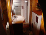 SALLE D'EAU - APPARTEMENT MAISON LUCINE ANESIE - VALLOIRE CENTRE