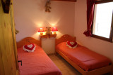 CHAMBRE- APPARTEMENT CHALET LES ANCOLIES ANEMONE - VALLOIRE LES CLOTS 