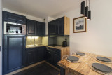 COIN CUISINE - APPARTEMENT C15 CHALETS DU GALIBIER 1 - VALLOIRE MOULIN BENJAMIN