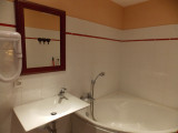 SALLE DE BAIN - APPARTEMENT CHEZ PIERRE ALP DE VIRGILE - VALLOIRE LES VERNEYS