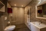 SALLE D'EAU - APPARTEMENT ADRIEN 8 - VALLOIRE CENTRE 