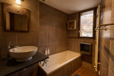 SALLE DE BAINS - APPARTEMENT ETOILE DES NEIGES 3 - VALLOIRE CENTRE