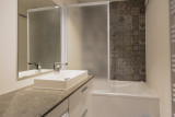 SALLE DE BAIN - APPARTEMENT  TIGNY 24 - VALLOIRE CENTRE