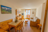 SALON -APPARTEMENT BON ACCUEIL 25 - VALLOIRE CENTRE- VALLOIRE RESERVATIONS
