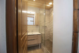 SALLE D'EAU - APPARTEMENT DAPHNEE 13 - VALLOIRE LES CHARBONNIERES
