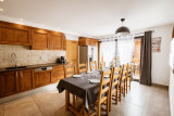 CUISINE - CHALET LOVA - MOULIN BENJAMIN VALLOIRE