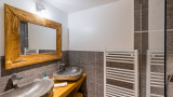 SALLE D'EAU - APPARTEMENT LE REFUGE - CLOS FONTAINE - VALLOIRE LE COL