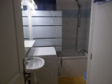 SALLE DE BAIN - APPARTEMENT ROCHES FLEURIES B10 - VALLOIRE CENTRE 