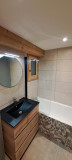 SALLE DE BAINS - STUDIO BERGERS 110 - VALLOIRE CENTRE - LE CLOS DES ETOILES