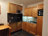 COIN CUISINE- APPARTEMENT A08 CHALETS DU GALIBIER 1 - VALLOIRE MOULIN BENJAMIN
