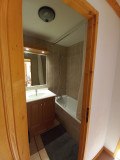 SALLE DE BAIN - APPARTEMENT DRYADE 002 - VALLOIRE LES CHARBONNIERES