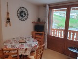 COIN REPAS - APPARTEMENT ROCHECHATEAU 37- VALLOIRE CENTRE 