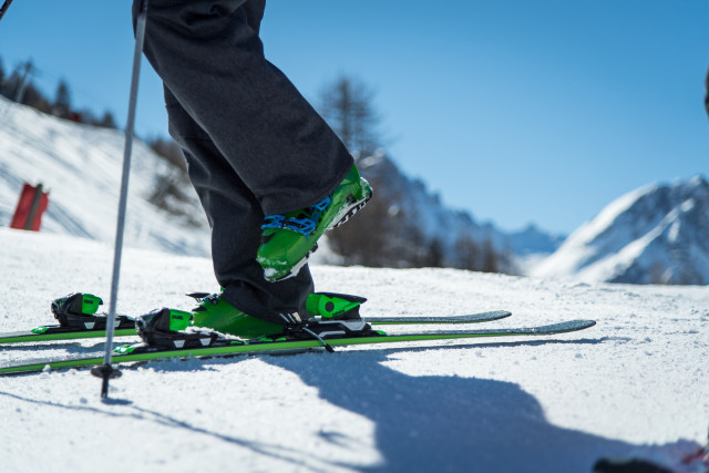 Acheter ou louer son équipement pour skier